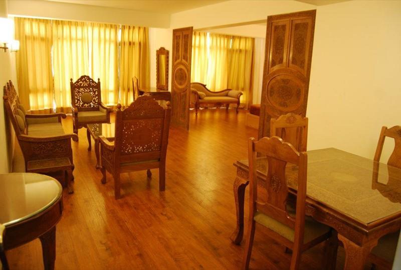 Hotel Grand Mahal Srinagar  Exterior photo